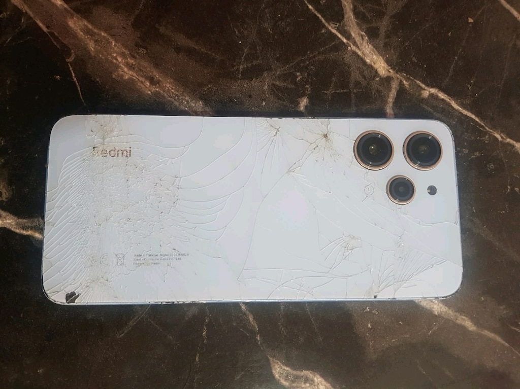 REDMİ 12 EKRAN KIRIK,ANAKART SAĞLAM,PARÇA NIYETINE - 13