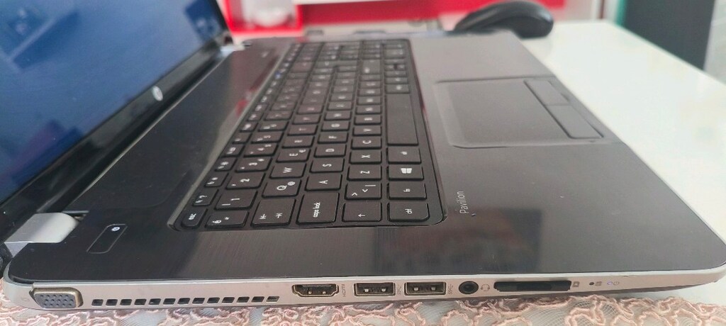 HP PAVİLİON 17.3 DEV EKRAN. GAMİNG.AMD A10 _12 GB RAM_2GB EK_128 SSD.. - 5