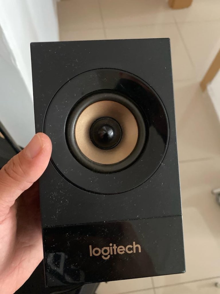 Logitech Z533 - 3