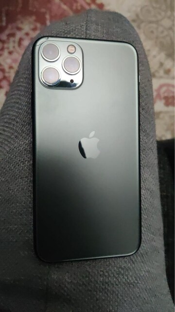 iphone 11 pro yd