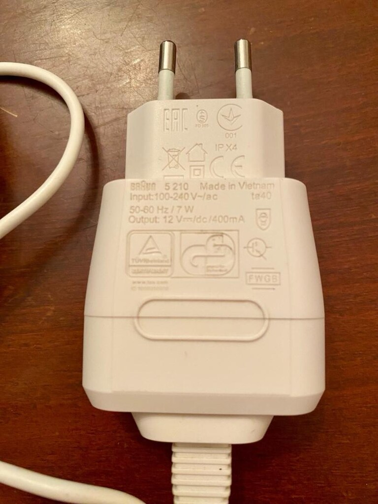 12 VOLT 400 mA Braun Beyaz Şarj Aleti - 3