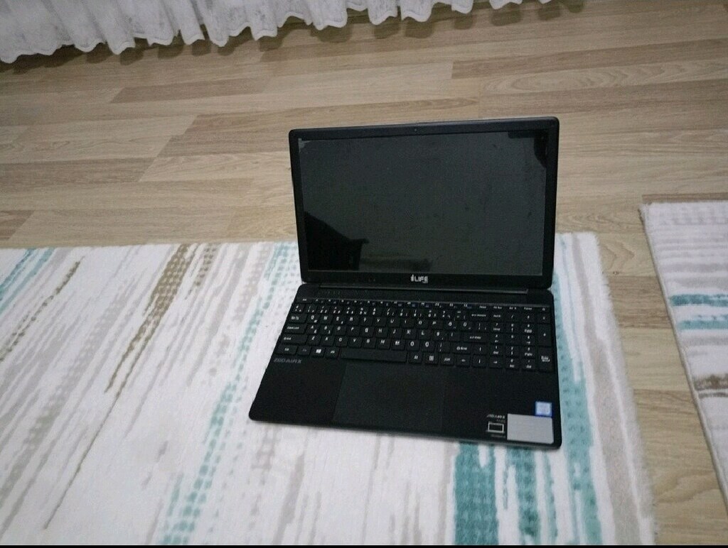 KULLANIŞLI LAPTOP - 7
