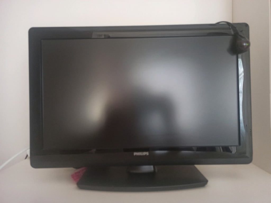 HARİKA 19 İNÇ LCD PHLİPS LCD TELEVİZYON - 4