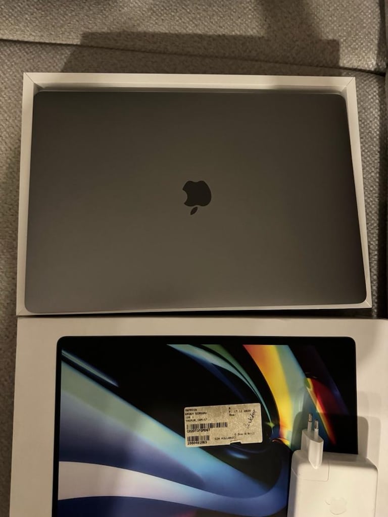 MACBOOK PRO 16 - 2