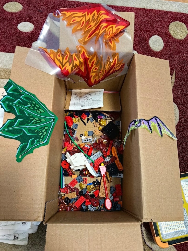 LEGO NINJAGO BİRKAÇ PAKETİ AÇILMIŞ KUTUNUN İÇİNDE - 8