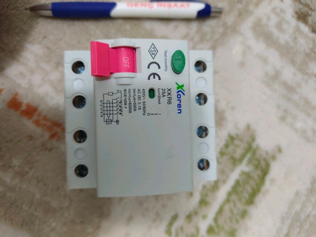 Kaçak Akım Rölesi 4x25A 30 mA -XOREN/CHİNT/AOG - 3