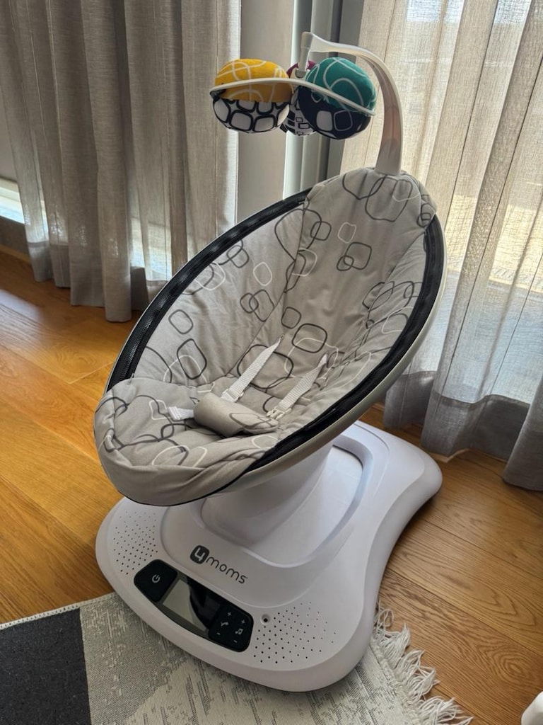 4moms MamaRoo4 modeli Bebek Koltuğu - 4