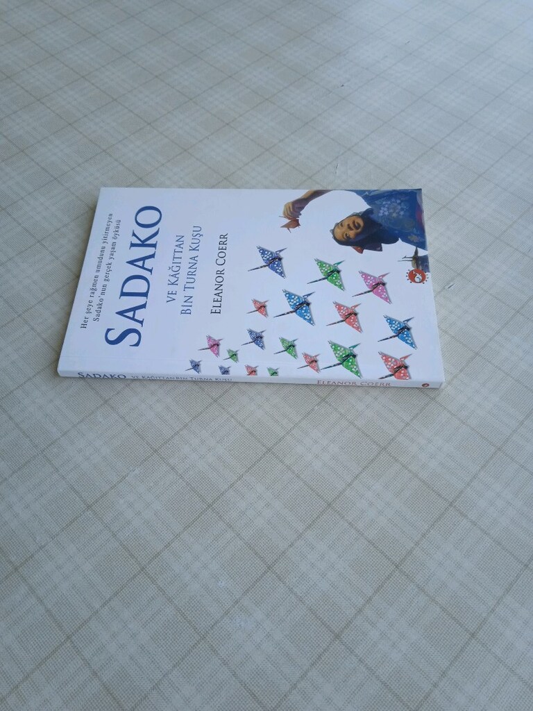 Sadako Eleanor Coerr Kitap - 3