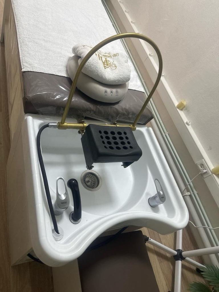 Headspa başlığı ve sedyesi - 2