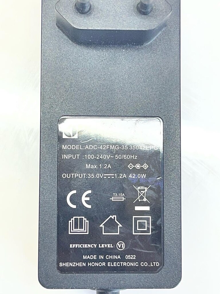 Electrolux Ultimate 800 Dikey Şarjlı Süpürge Şarj Aleti - 3