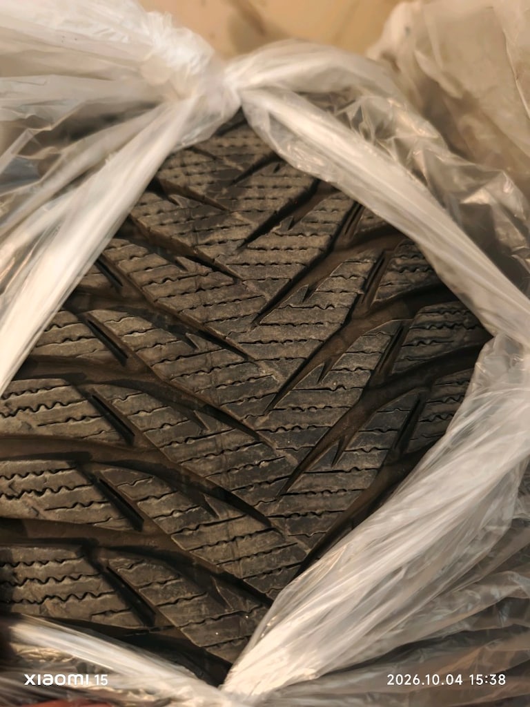 Goodyear ultragrip 8 kışlık 205/55R16 Lastik - 5