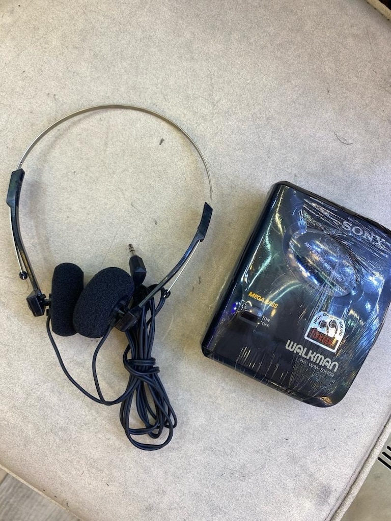 sony mega bass walkman + kulaklık - 3