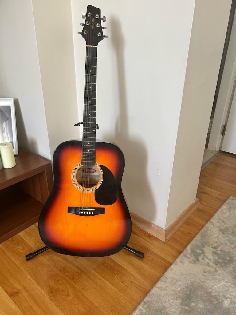 tertemiz stagg marka akustik gitar - 5