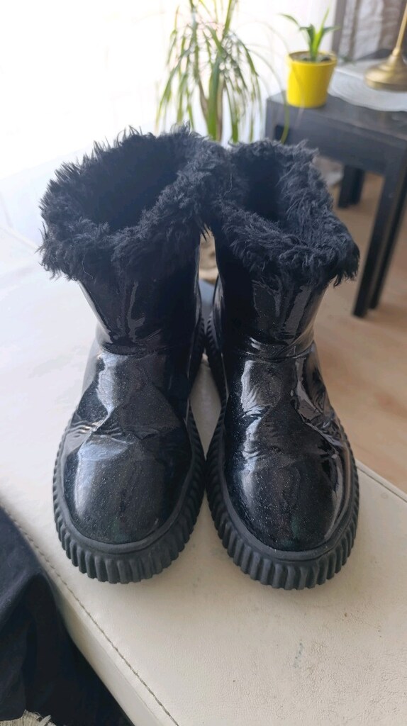 35 Numara Siyah kauçuk kadın/Çocuk botu