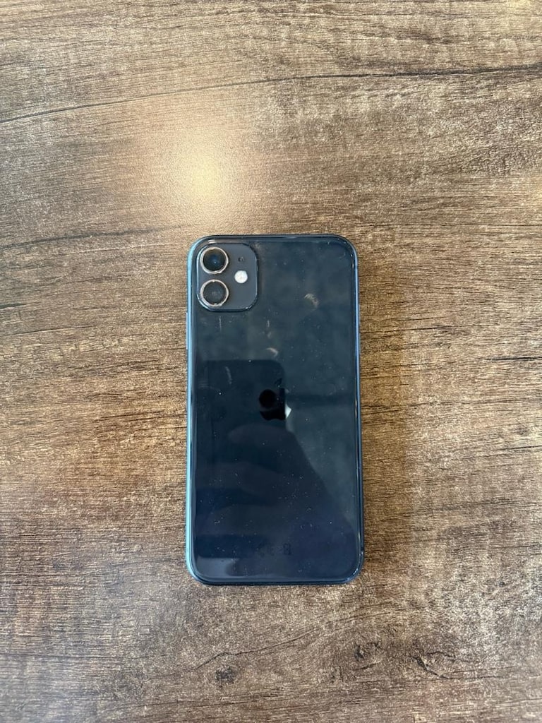 Sahibinden temiz iPhone 11 - 3