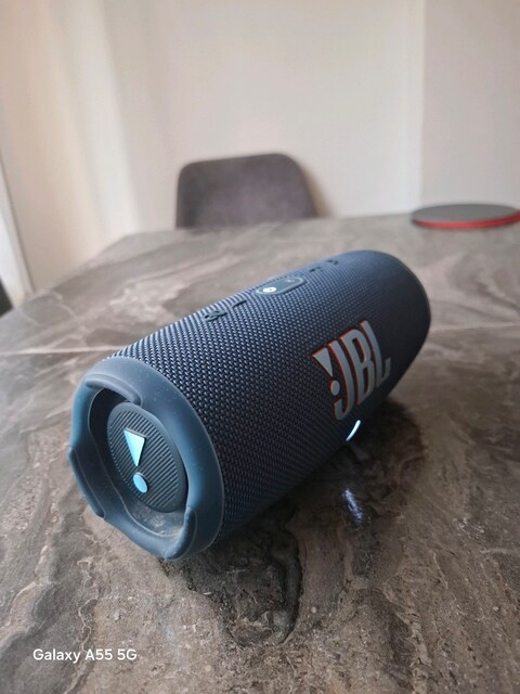 JBL HOPARLÖR CHARGE 5