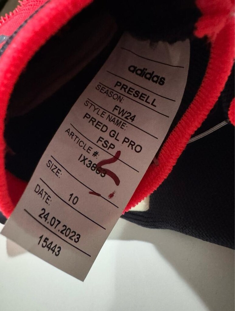 Adidas Pred Gl Pro üründe deforme vardır kemikli 10 numara - 7