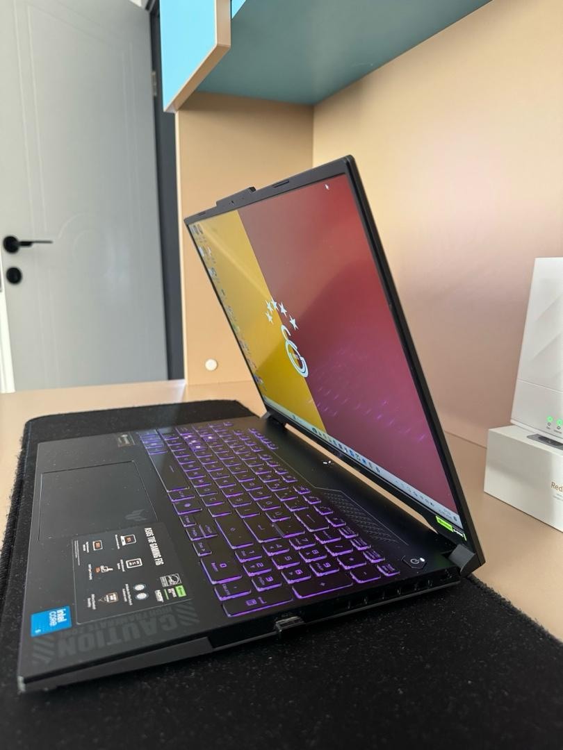 ASUS TUF GAMING F16 FX607VU – RTX 4050 KUTU ADAPTÖR MEVCUTTUR