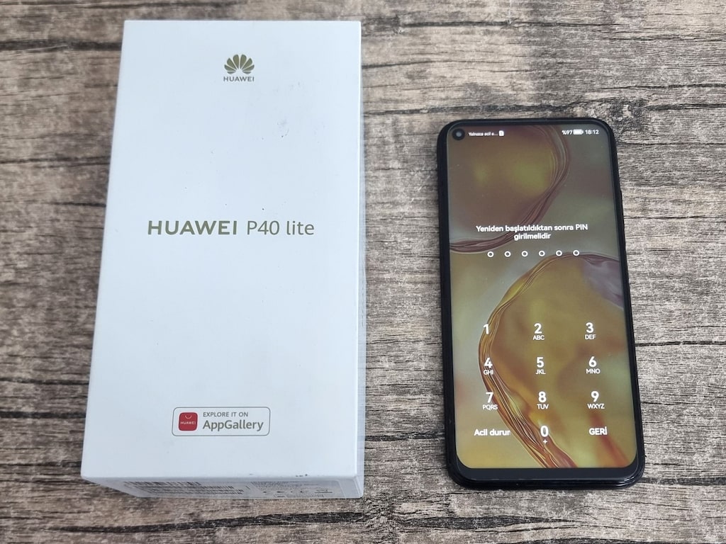 Huawei P40 Lite / Kutulu TR / 6+128 GB / Sorunsuz - 2