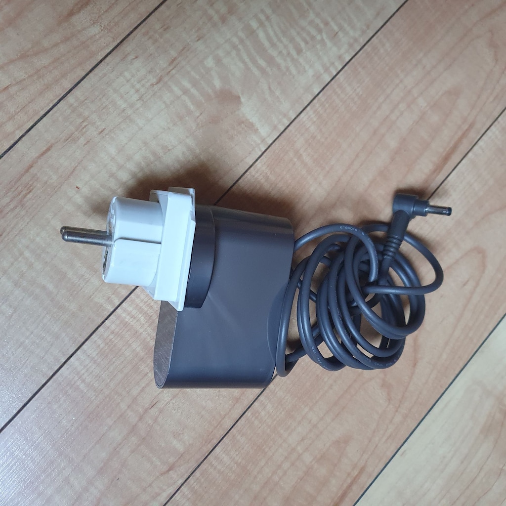 Dyson şarj aleti adaptör V15 V12 V11 V10 - 8