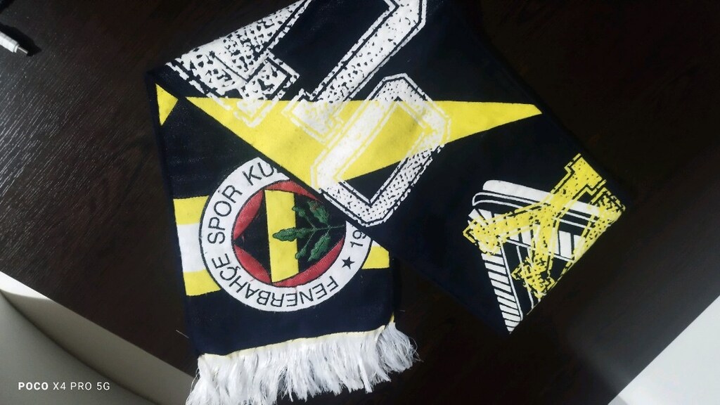 #Fenerbahçe atkı ..Takip edin her gün yeni ürünler markalar ekleniyor. - 5