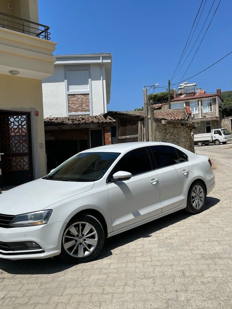SAHİBİNDEN TEMİZ OTOMATİK 1.6 SERVİS BAKIMLI JETTA - 7