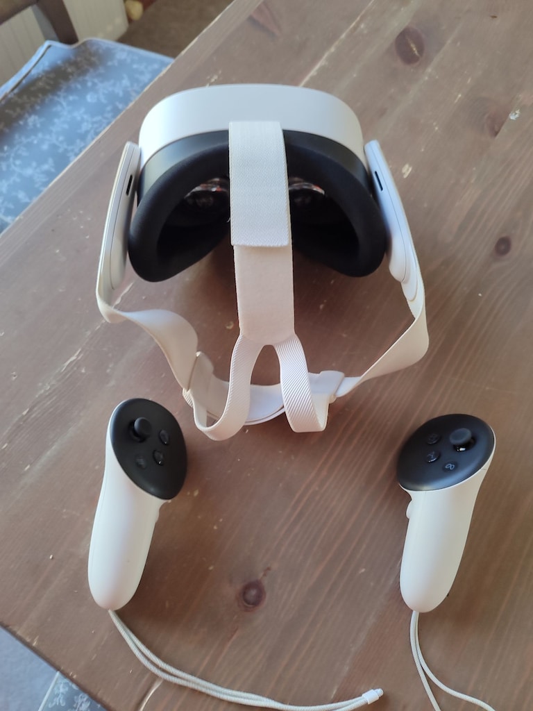 Meta Quest 3S - 2