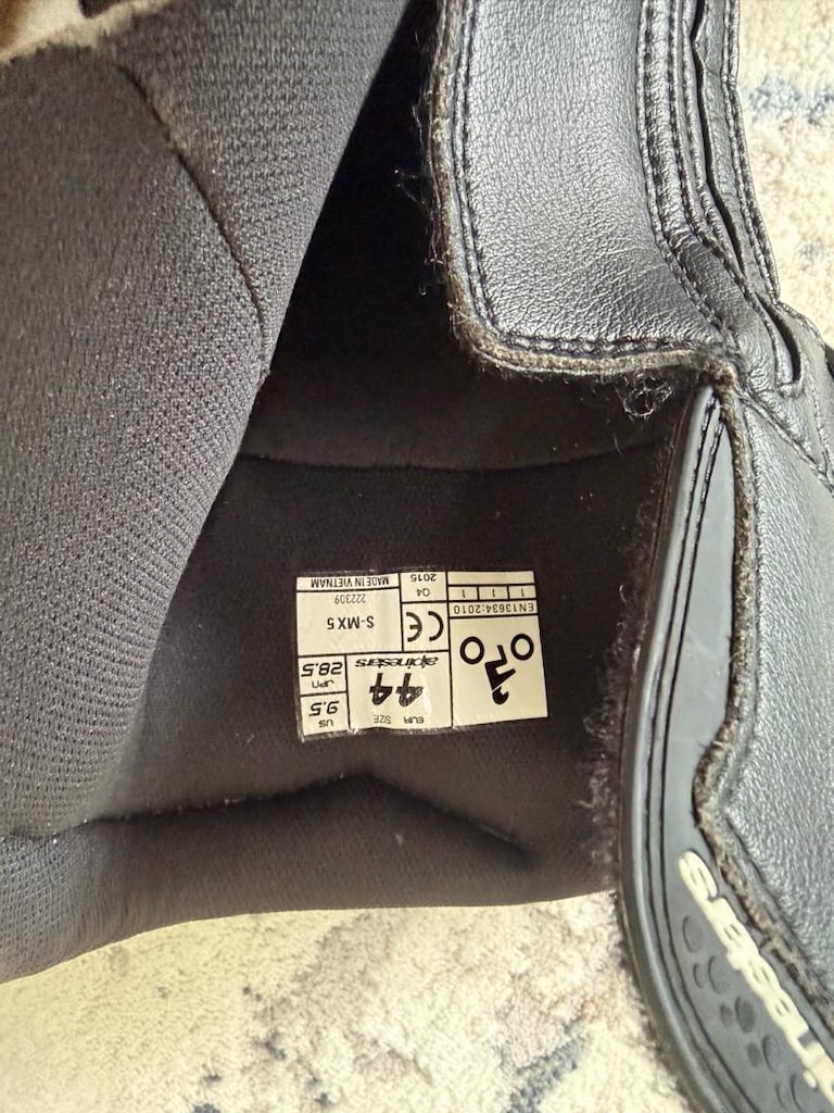 Dainese motor mont çizme tam takım - 10