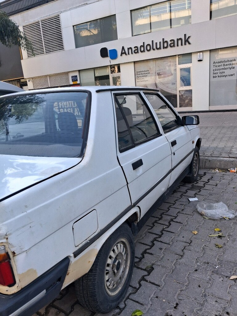 1993 model Renault 9 Spring - 6