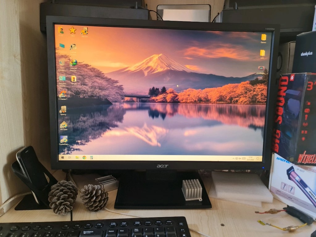 Acer 22 İnç LCD Monitör - 7