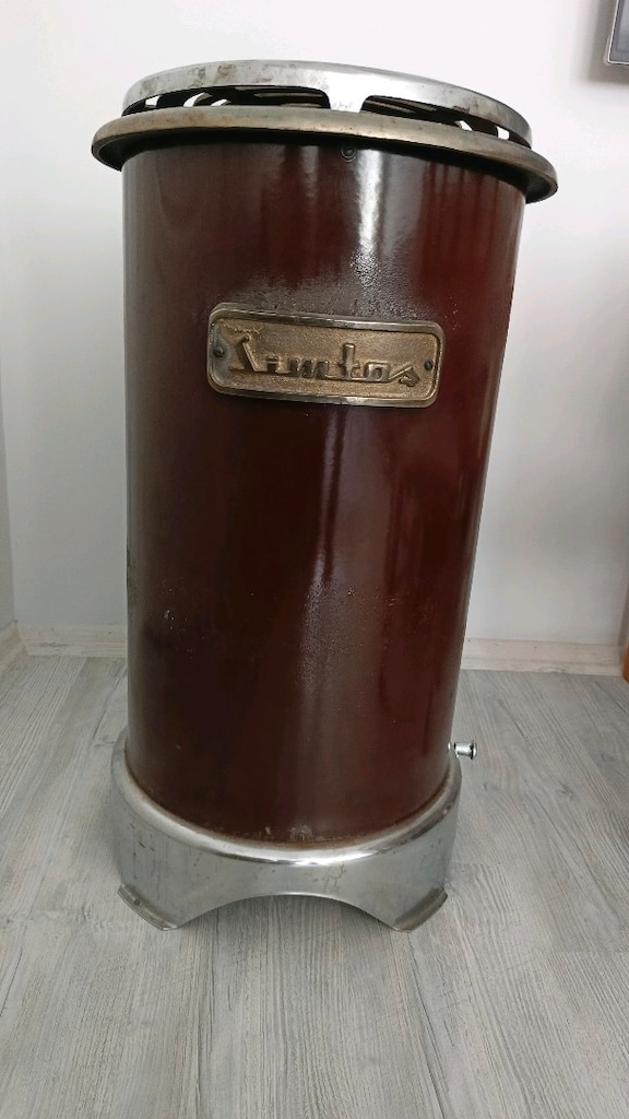 Simtaş marka soba. - 2