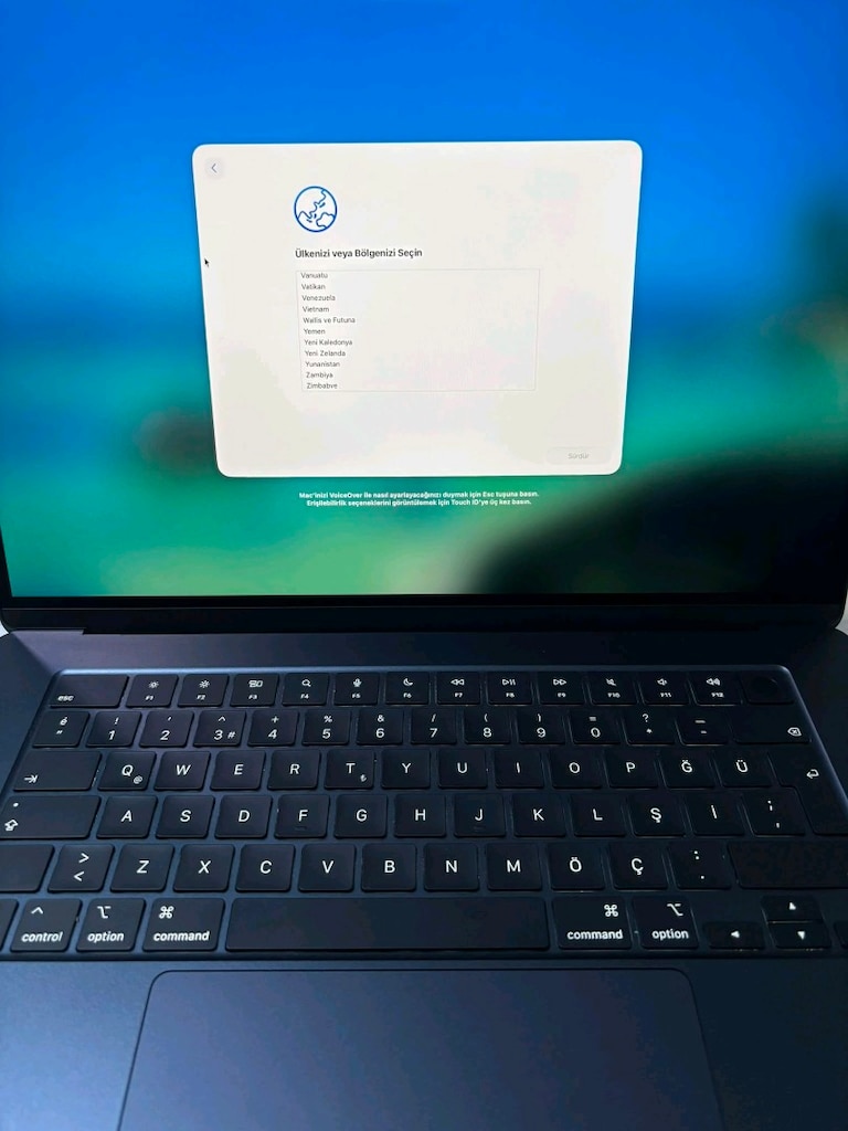macbook air m4 - 4