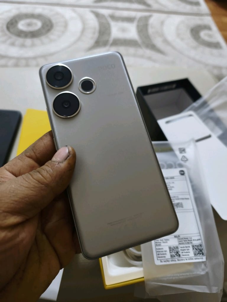 Poco F6 - 5