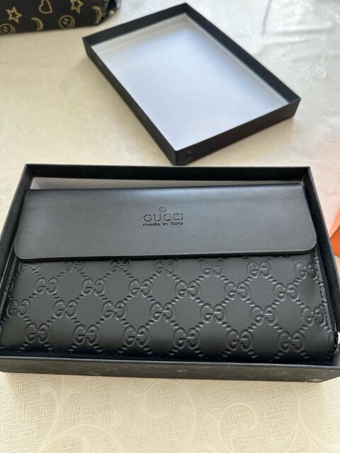 erkek Gucci el çantası