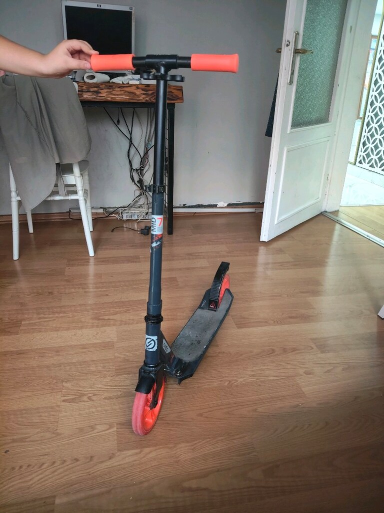 çocuk scooter katlanılır az kullanılmış - 2