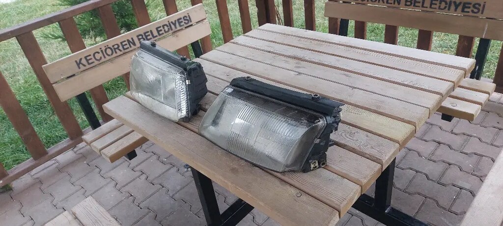 Passat B4 Far Takımı Sol Hella Sağ Djauto Marka temiz, ayakları sağlam - 2