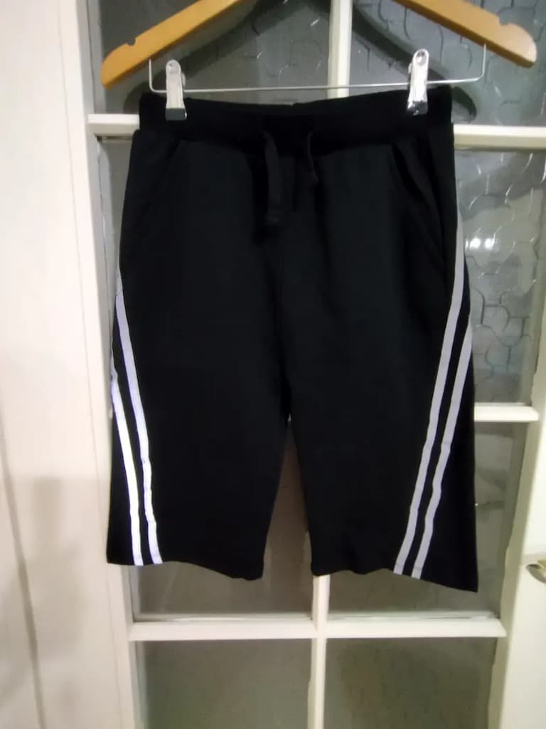 Unisex bermuda kapri sıfır kullanılmamış