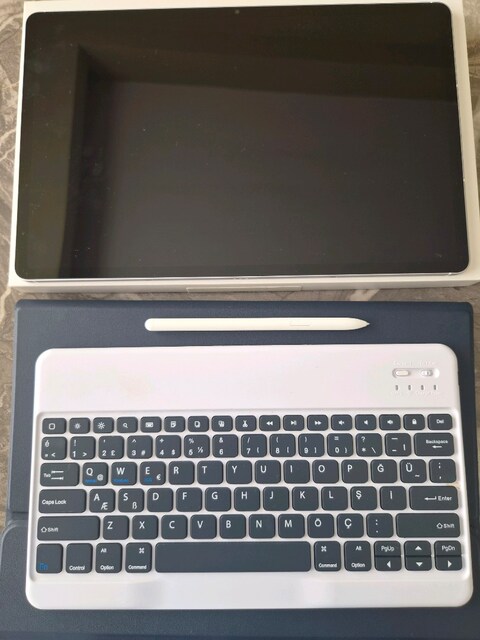 Samsung S10 FE+ Tablet