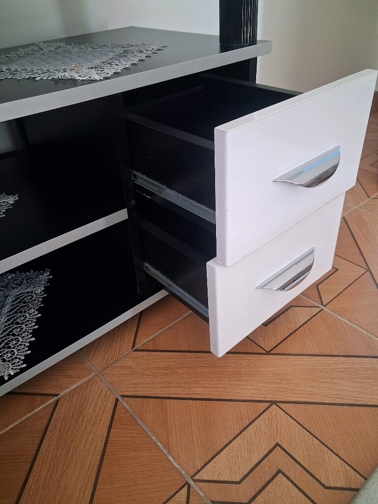 televizyon ünitesi - 2