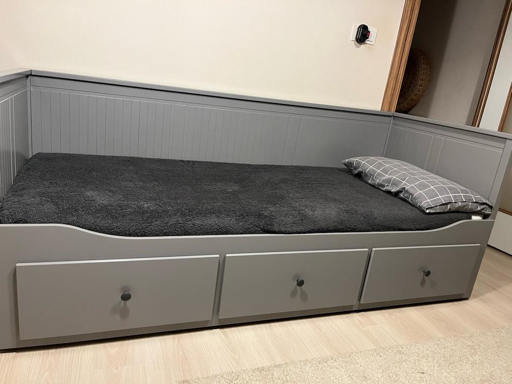 “NAKLİYE ÜCRETSİZ” IKEA HEMNES DİVAN/ 2 YATAK - 3