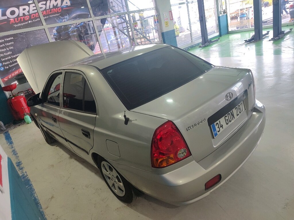 Hyundai ACCENT ADMIRA 1.5 CRDI - 8