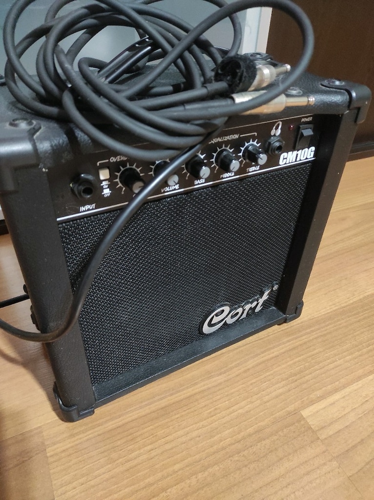 Cort CM 10G Elektro gitar amfisi - 3