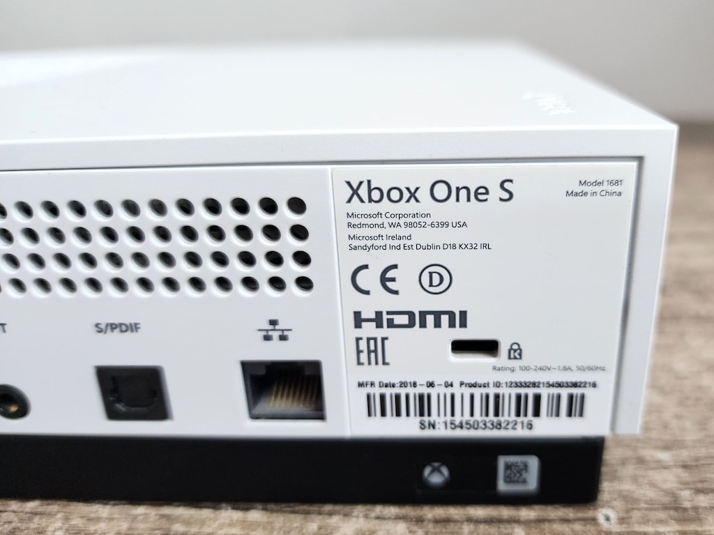 X Box One S / Çift Kol / Hatasız / 1 TB - 9