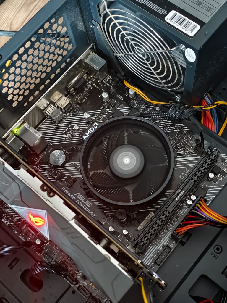 RYZEN ISLEMCI - ASUS ROG GTX 1050 - 8 GB DDR4 - 3