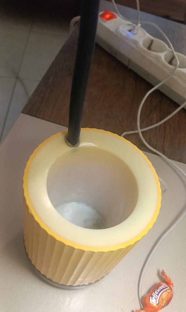 Led Masa Lambası 3 ton ışıklı,kalemlikli. - 3