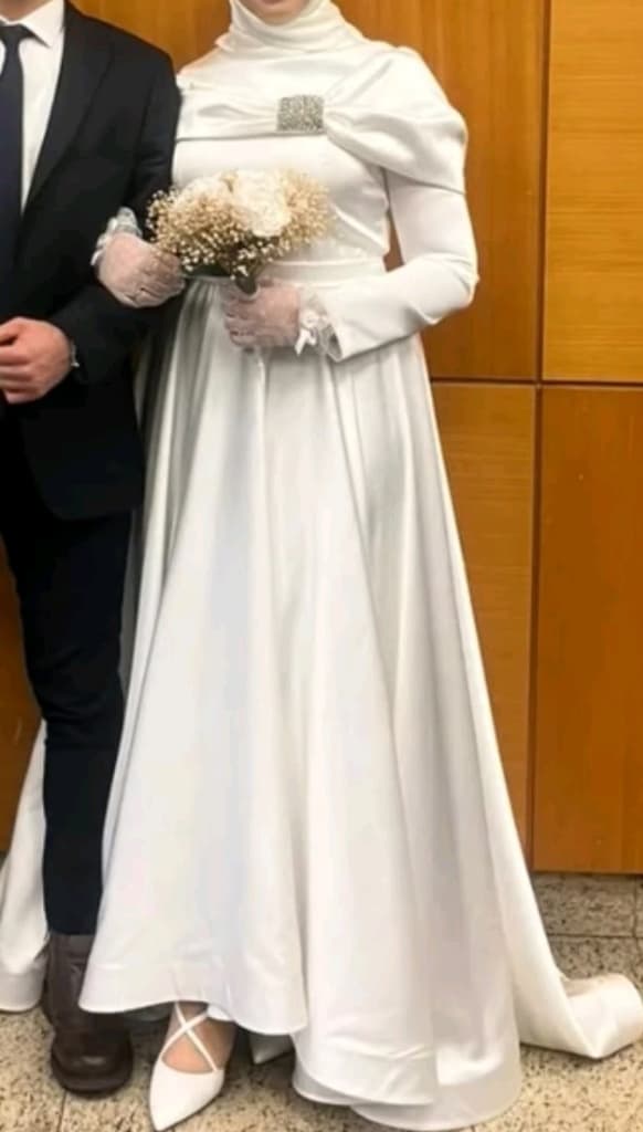 Taşlı Büzgülü Ekru Uzun Nikah Elbisesi - 5