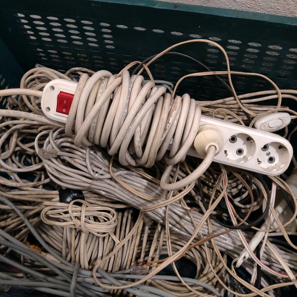40 adet elektrik uzatıcı pazarlık yapın fiyat verin - 16