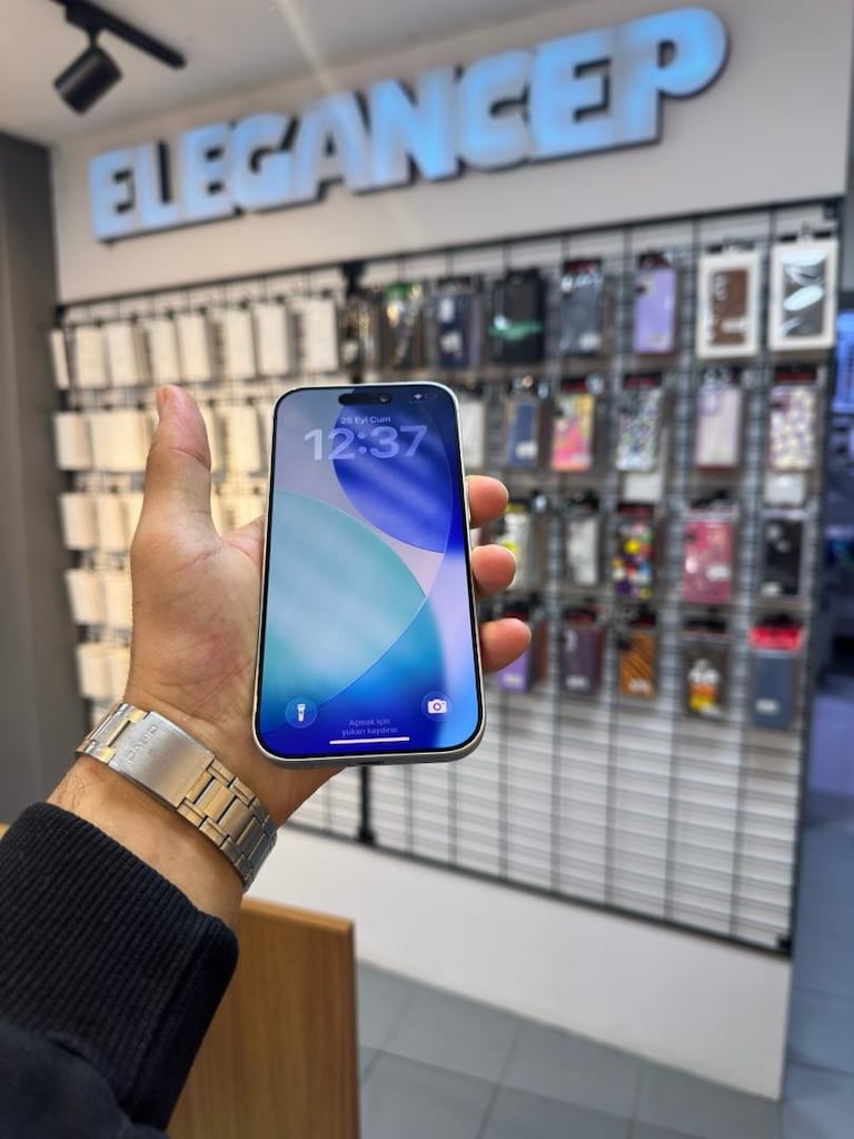 İphone 17 pro - 2