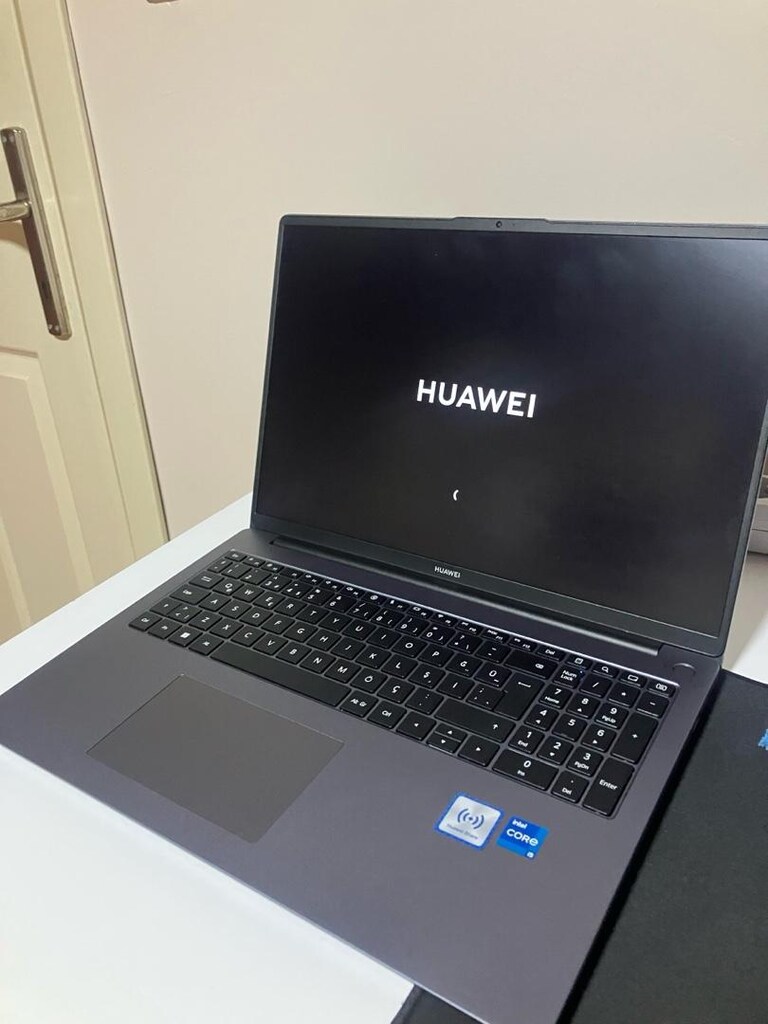 Huwaei Matebook D16 2024 - 4