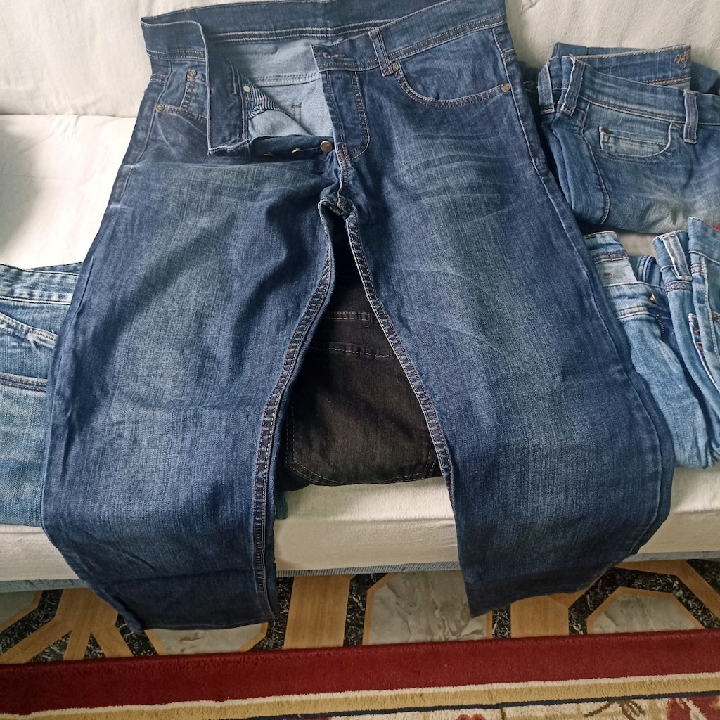 Çeşitli Renklerde ,sıfır ve Az kullanılmış pantolonlar - 6